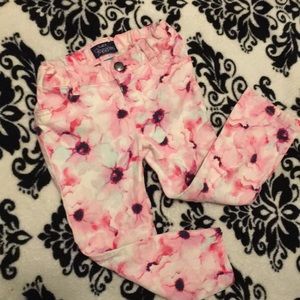 NWOT- Children’s Place Jeggings - 2T